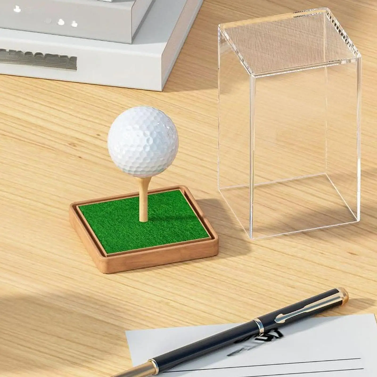 

Golf Ball Stand Box Golf Protection Cover Showcase Storage Box with Tee for Baseball Collections Small Toys Souvenir Earphone