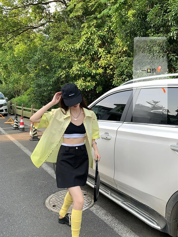 

Ouyang adient Color ort Sve Женский irt Летний Новый свободный Гонконг Sle Design Sense Верхний воротник на пуговицах D...