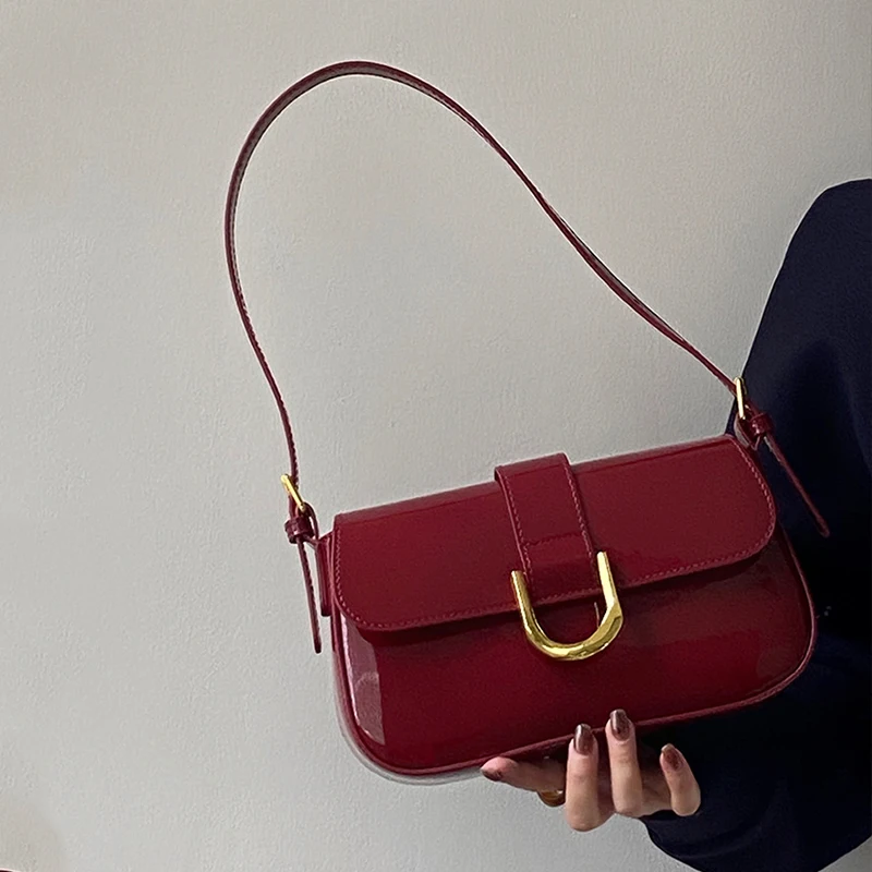 Women Fashion Crossbody Bag Red Vintage Saddle Small Patent Leather Shoulder Bag Luxury Design Ladies Trend Flap Handbags