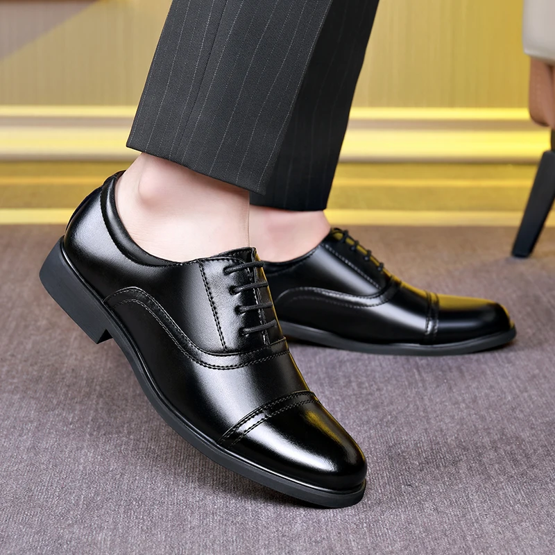 2024 Man Microfiber Leather Shoes Size 38 39 40 41 42 43 44 Man Office Business Dress Leather Flats Man Leather Shoes