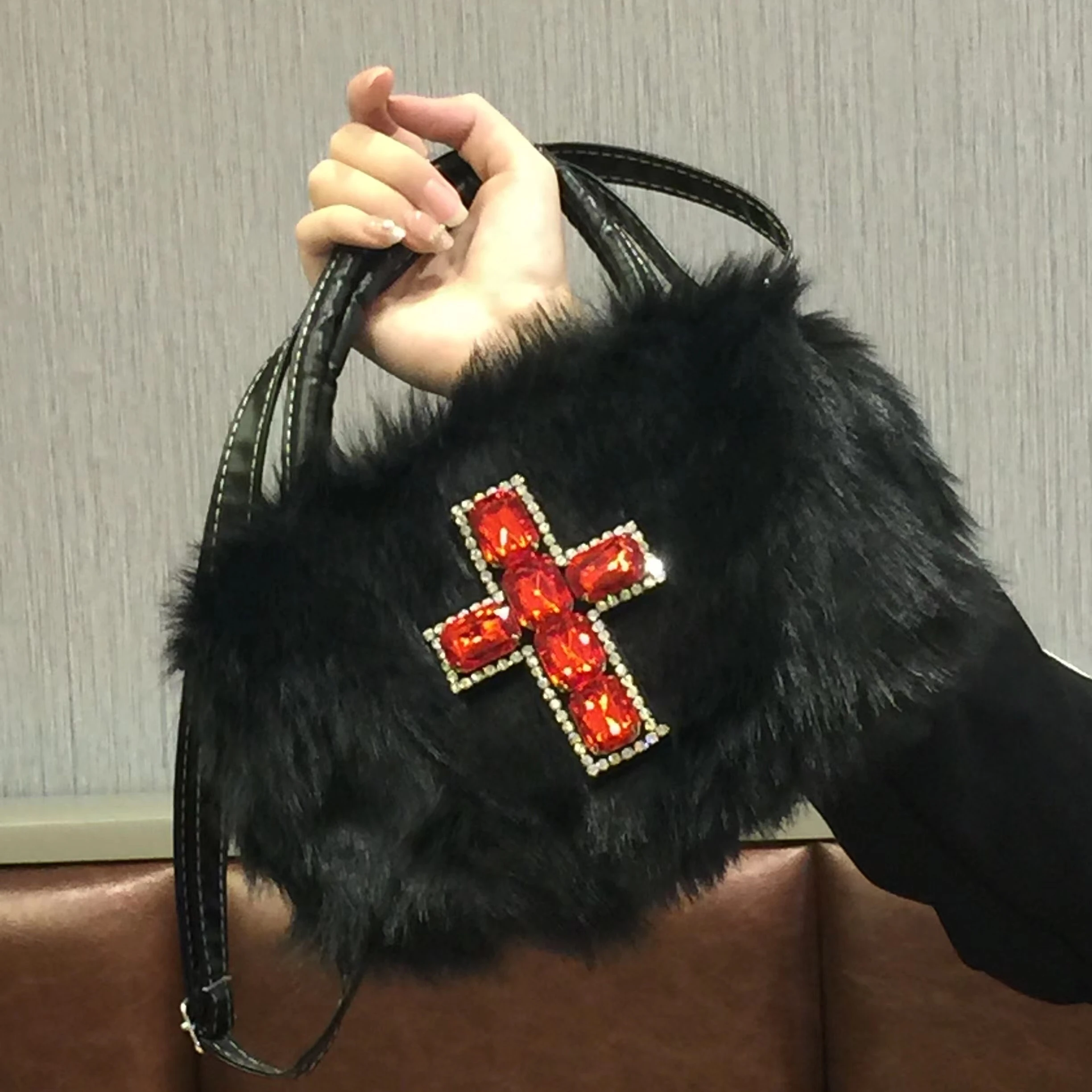 Cool Girls Y2k Underarm Bags Trendy Faux Fur Women's Shoulder Bag Fashion Female Clutch Handbags Purse image 2