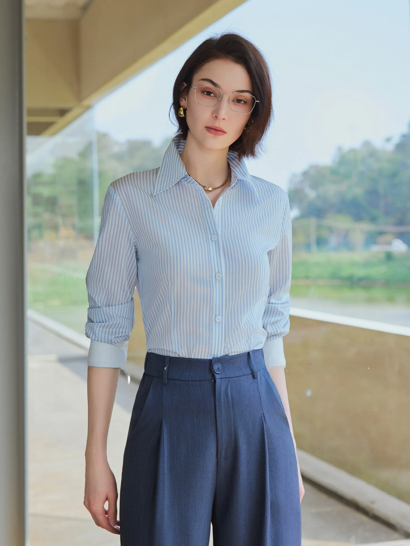 

the Diva High Intelligence Water Mist Blue Lyocell Cool Sensation Skin-friendly Breathable Long Sleeve Shirt Stripe Shirt