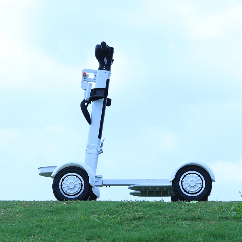 

Приложение с дистанционным управлением, 20 км, одномоторизованная электрическая тележка для гольфа, 4 колеса