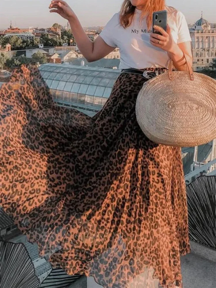 Gonna longuette da donna con stampa leopardata, tessuto estivo a trapezio, design aderente, perfetta per l'uso quotidiano e le occasioni festive