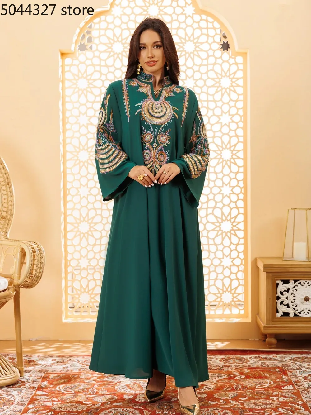 Ramadan Muslim Women Embroidery Maxi Dress Islam Clothing Arab Robe Eid Djellaba Dubai Abaya Turkey Kaftan Femme Musulmane Gown