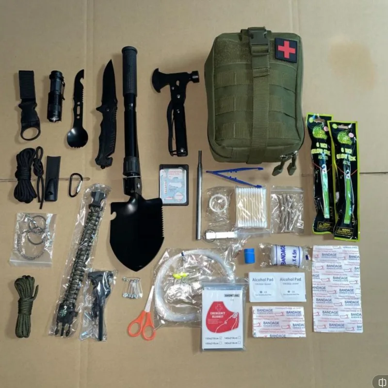 

34 Kinds of 124-piece Emergency First Aid Kit Survival Tool Combination Set Multi-function