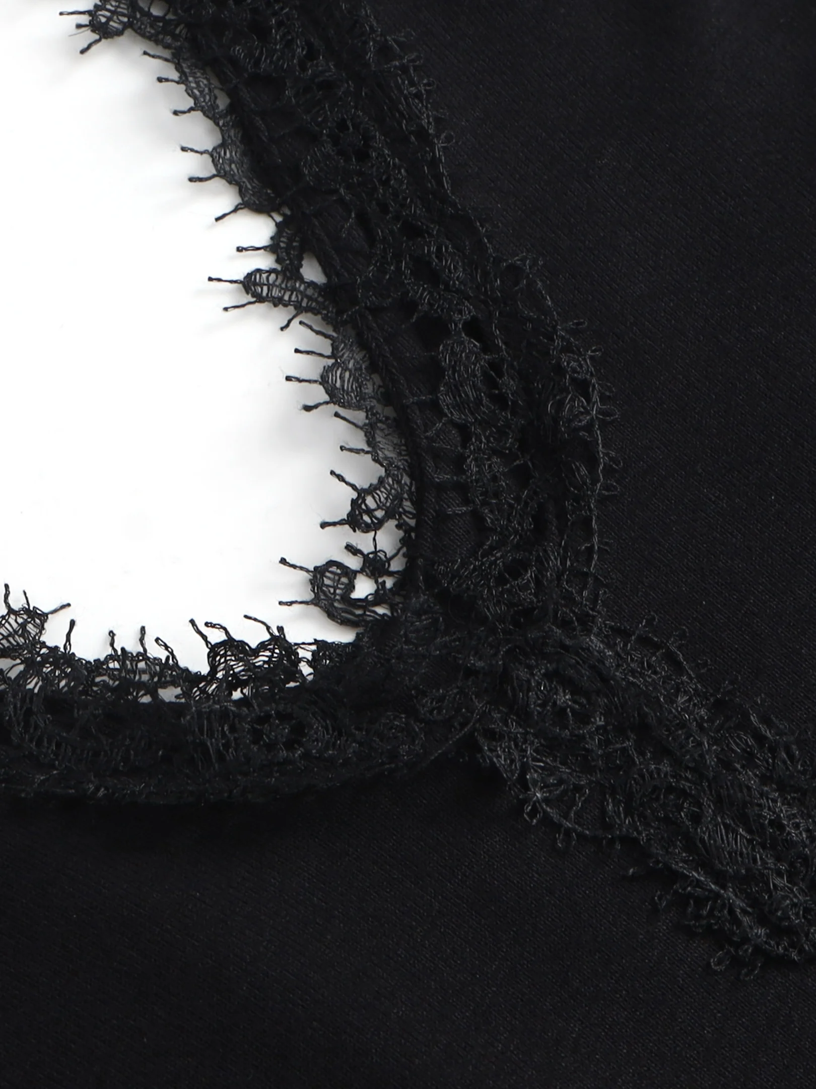 

Sexy Black Lace Patchwork Vest Top Women's Fashionable Single Wear Underwear H-Shape Vest V-Neck Original Design Summer 2026