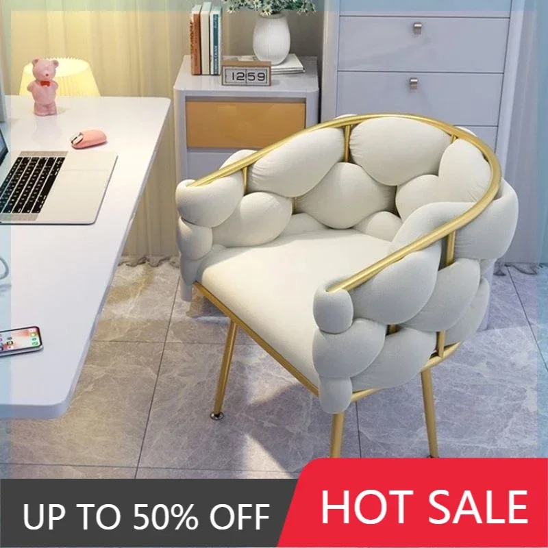 Living Room Relaxin… - image