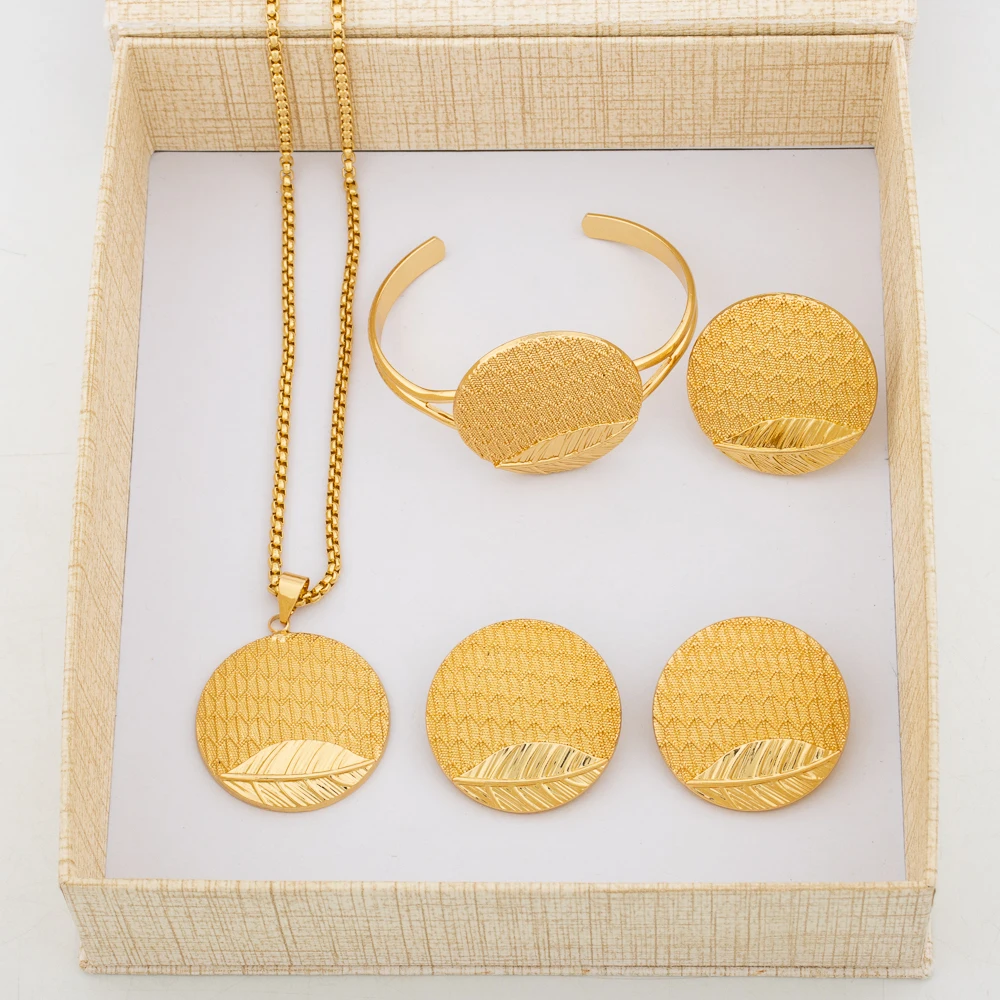 Itlaian Gold Color Jewelry Set For Women Necklace Earring Bangle Ring 4Pcs Set Wedding Gift Daily Wear Creative Trend Jewelry