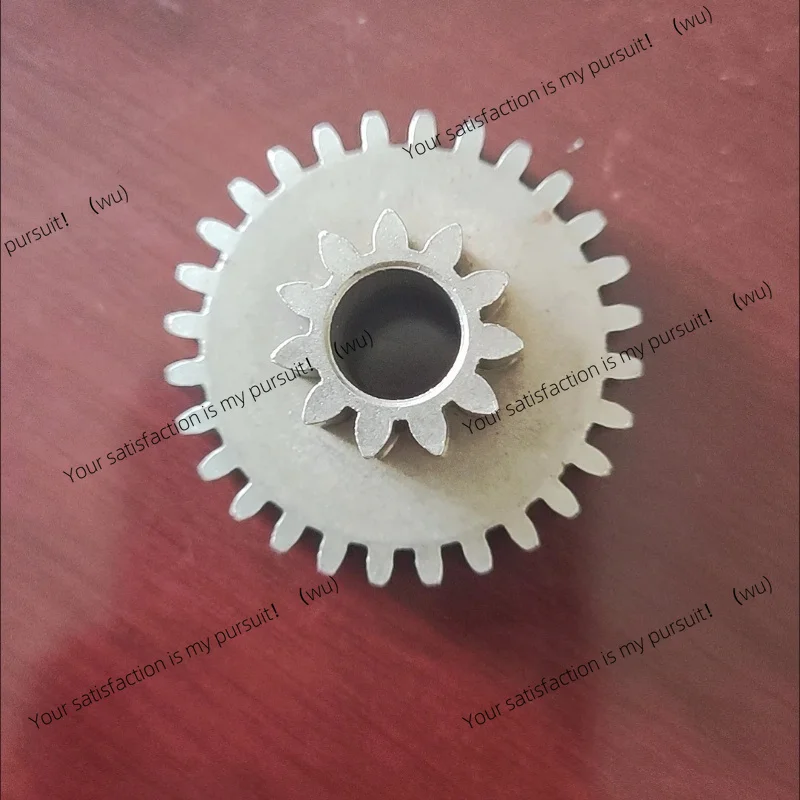 Suitable for brushless electric hedge machine gear 28 teeth