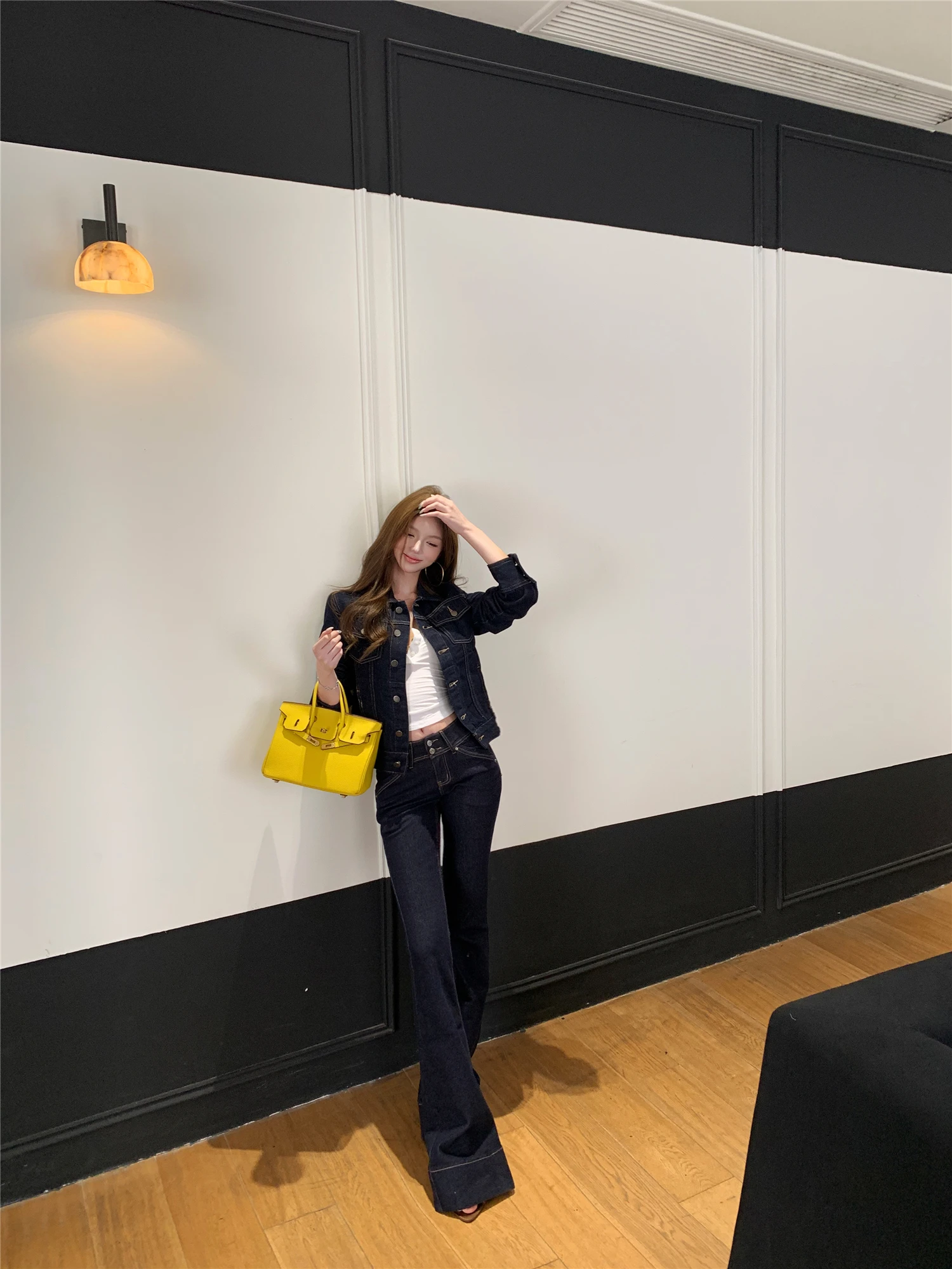 

Ретро-джинсовый кардиган в американском стиле, комплект из двух предметов: пальто с длинными рукавами и расклешенные брюки с высокой талией для женщин на раннюю весну