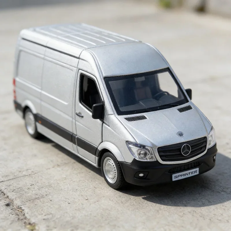 

Высокодетализированная модель автобуса Mercedes-Benz Sprinter 1/36 из литого металла, с функцией отката, коллекционная, для декора рабочего стола