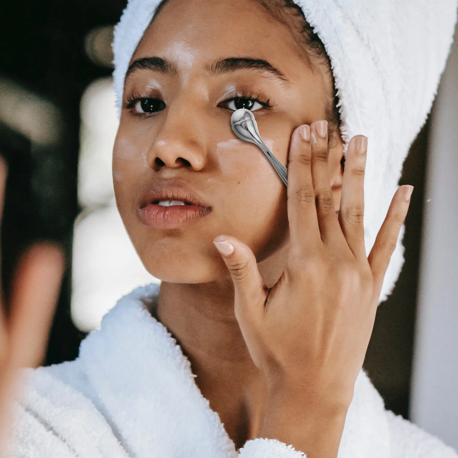 1 Stuks Eye Roller Massage Tool Mini Draagbare Anti-Rimpel Apparaat Voor Wallen Donkere Kringen Fijne Lijntjes zorg En Bloedcirculatie