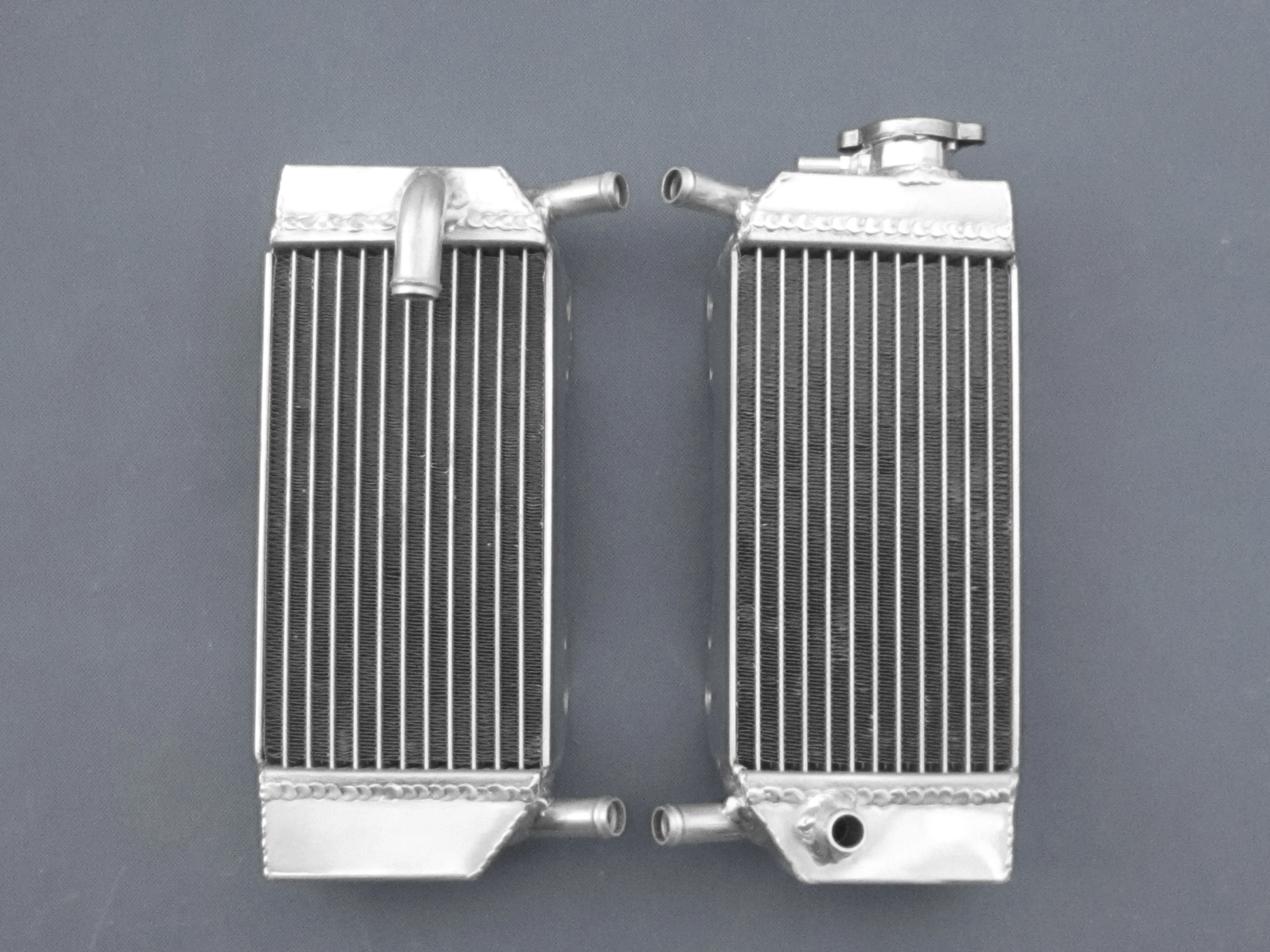 

For 2004-2017 Honda CRF250X Aluminum Radiator Cooler Cooling Coolant 2004 2005 2006 2007 2008 2009 2010 2011 2012 2013 2014 2015