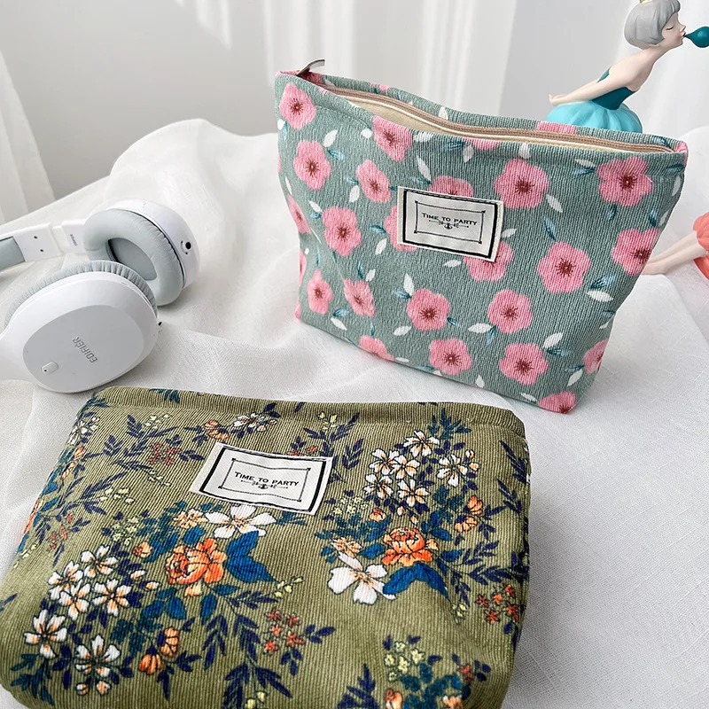 Ins Retro Floral Fabric Makeup Bag Corduroy Phone Key Lipstick Storage Bag Makeup Pouch Travel Cosmetic Organizer Toiletries Bag