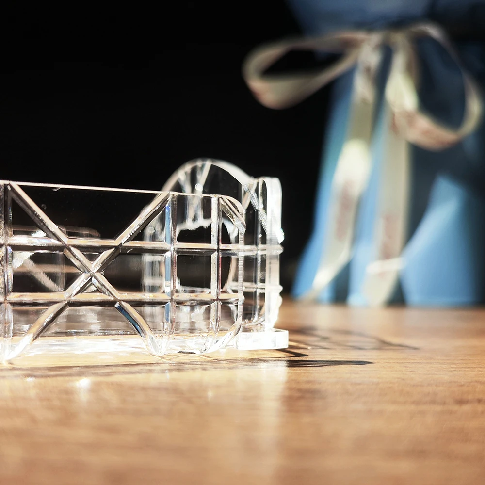 Transparent Resin Tray with Cannage Design Home Decor Serving Tray Kitchen Dining Tableware - Image 6