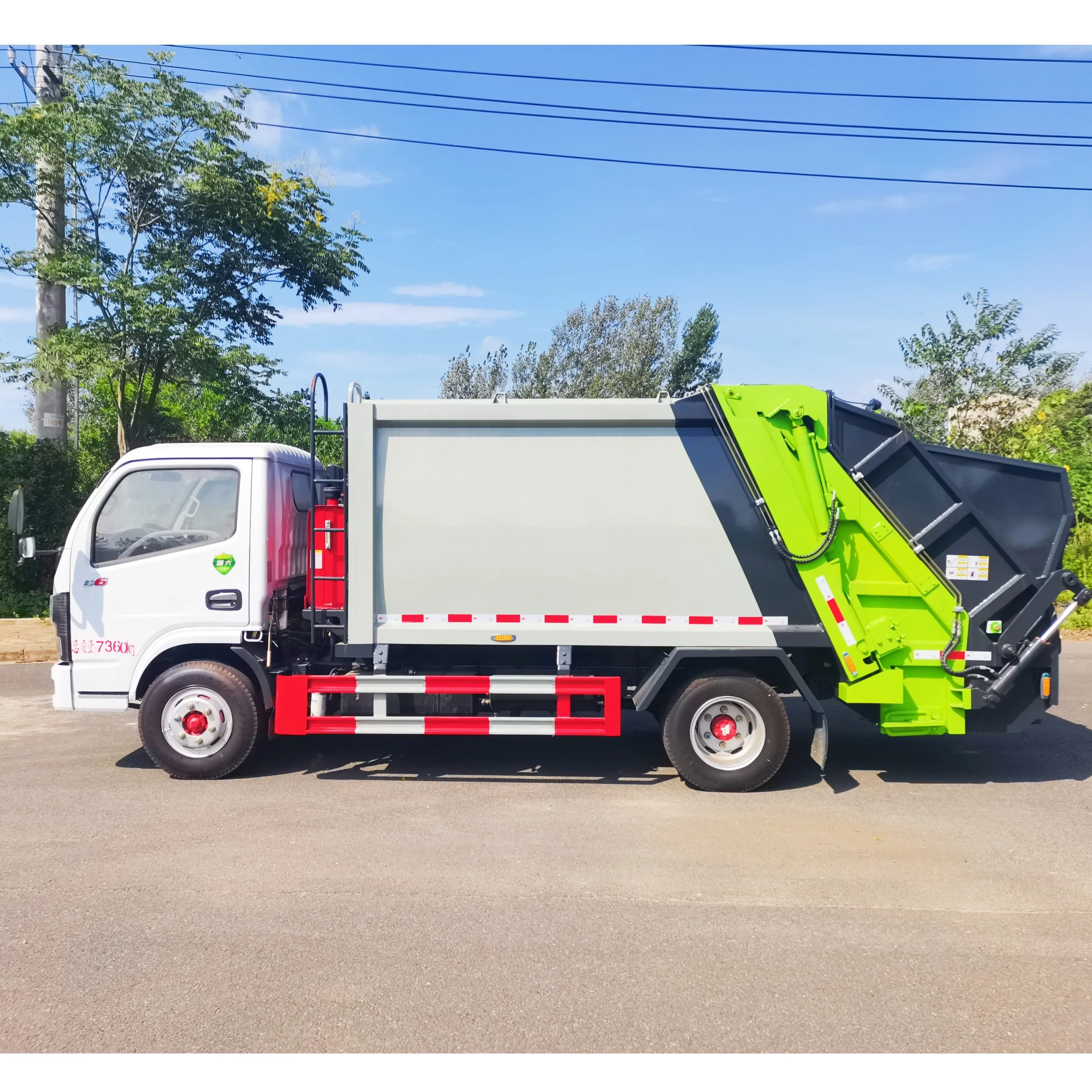 Euro 2 Manual Diesel Garbage Compression Garbage Transport Vehicle Garbage Compactor Truck 10m3