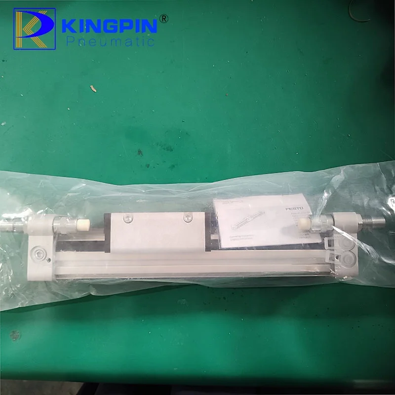 أسطوانة هوائية من FESTOs DGC-25-133-KF-YSRW-A أسطوانة بدون قضبان 532447 مع حاجز توجيه طويل السكتة الدماغية
