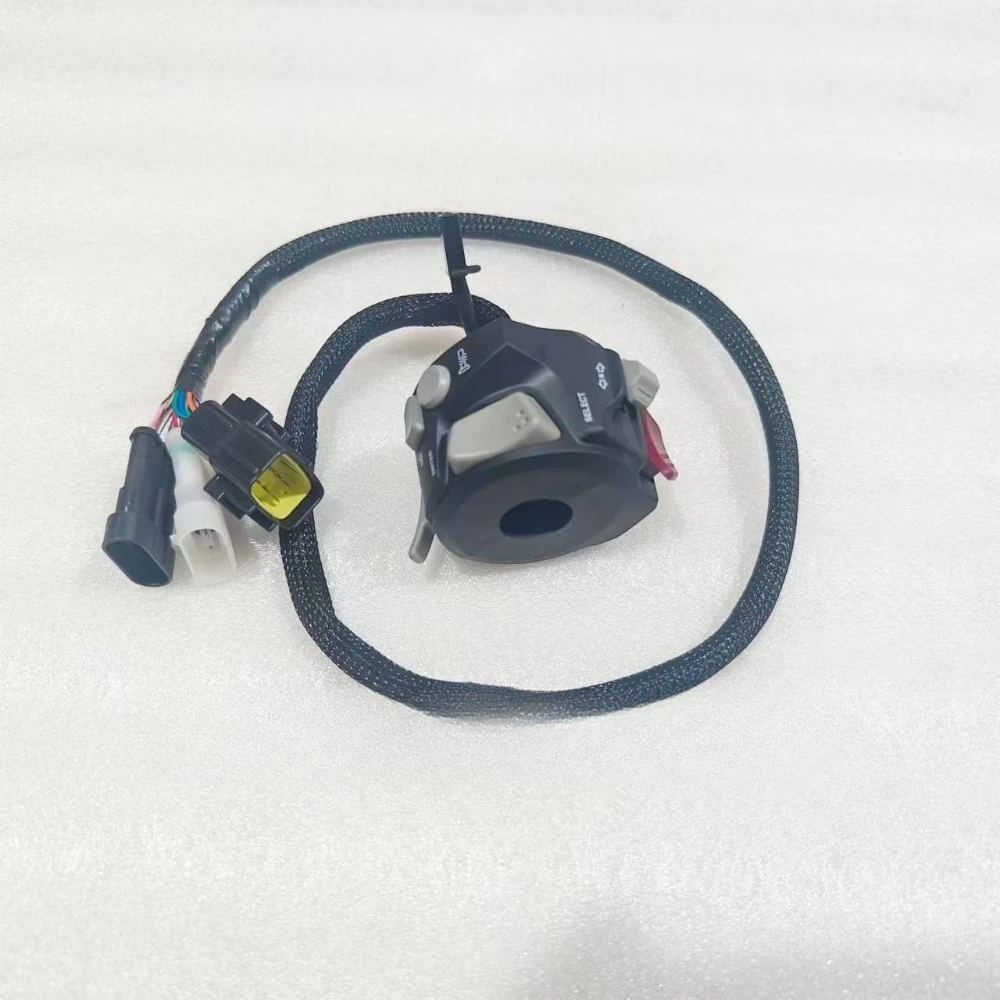 For QJMOTO QJ600-7F New Xiao 600 Left Right Handlebar Combination Headlight Horn Turn Signal Switch Button