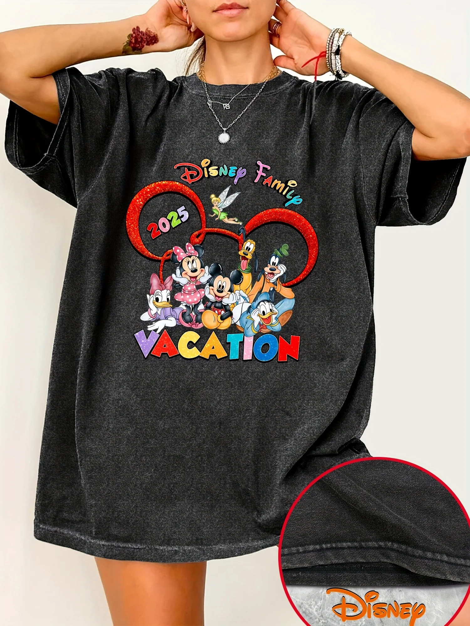 

Семейный отдых Disney «Женская повседневная стирка» с круглым вырезом и короткими рукавами с принтом Микки и Минни Маус — летний модный топ