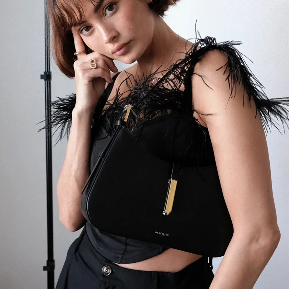 حقيبة كتف نسائية عصرية وبسيطة ذات سعة كبيرة وحقيبة كتف محمولة باليد #2