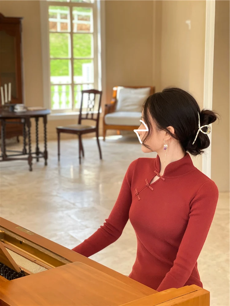 

New Chinese Sle Knitted Dr Women's Autumn Winter New Model Republic of China Retro Buttoned Inner Wear Sweater...