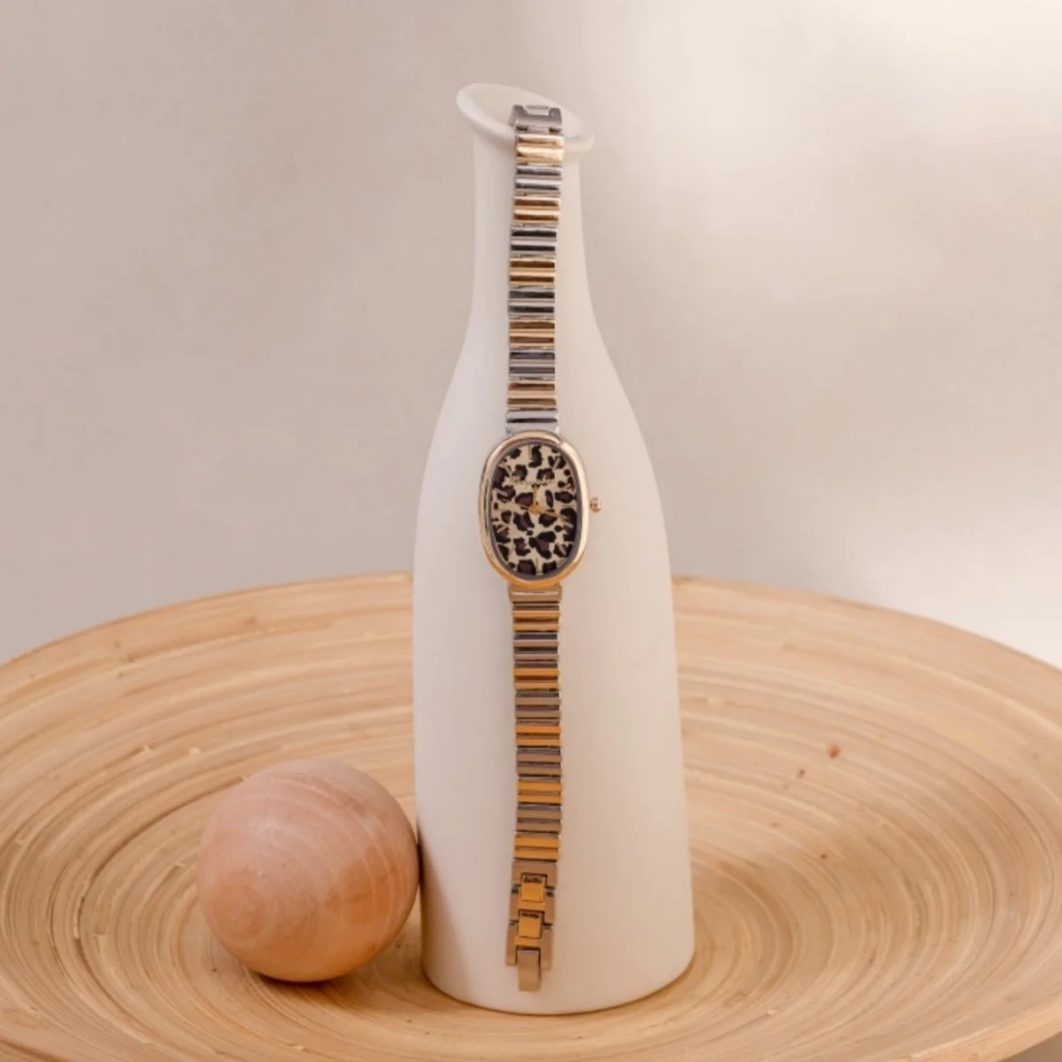 Стильные женские кварцевые часы с леопардовым принтом, овальный циферблат, шикарный дизайн, повседневная одежда, универсальный модный аксессуар, женские часы, подарок на праздник