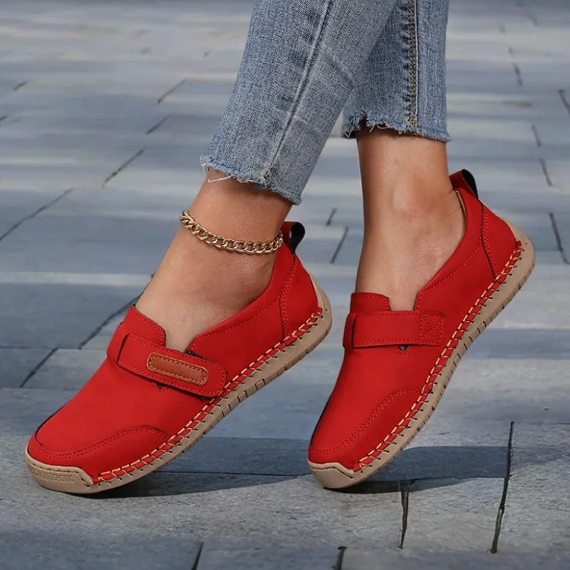 

Retro Red Flat Bottomed Women's Shoes summer Casual Simple Comfortable Breathable Round Toe Versatile Soft Soled Casual Shoes