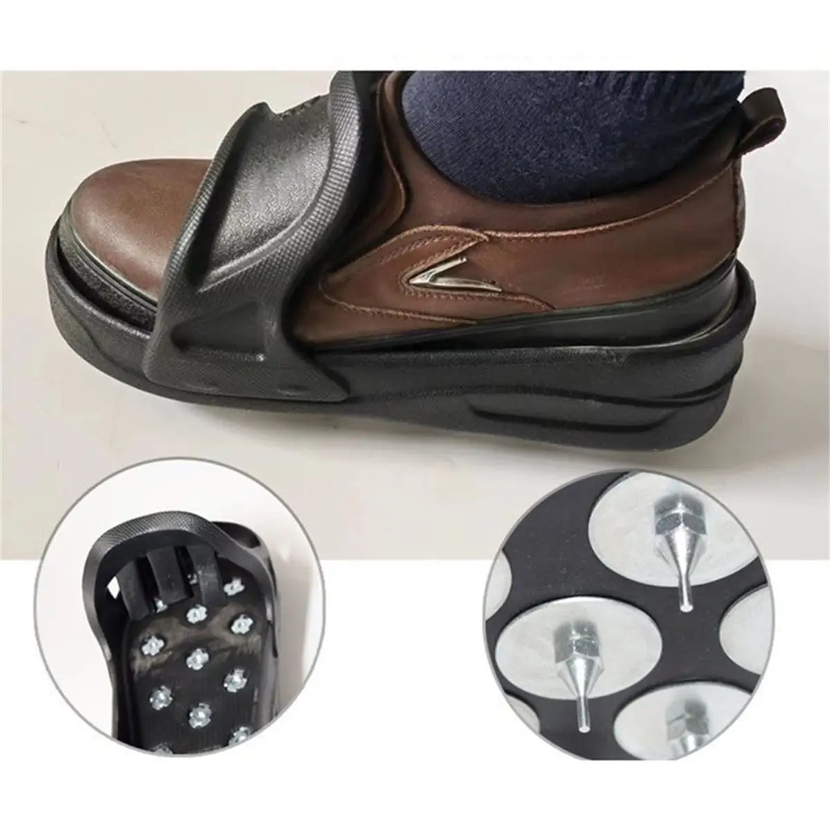 

【AT48】 НОВЫЕ гибкие шипованные ботинки для работы с эпоксидными покрытиями, эпоксидной краской, самовыравнивающимся цементом, из мягкого материала EVA, размер XL, инструмент