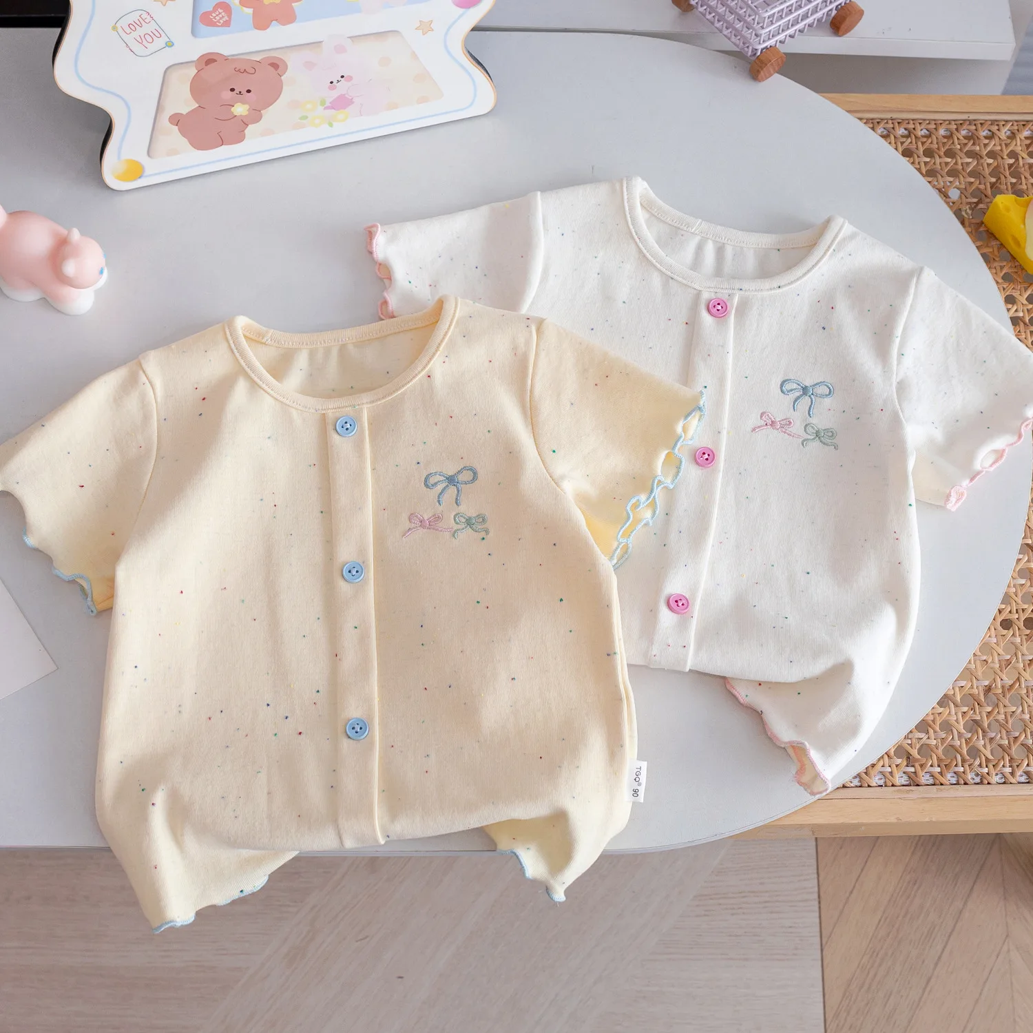 

Girls T-shirts Summer 2025 New Children's Clothing Cotton Shirts For Baby Girl Tops Outerwear Kids Princess Outfits Teenagers 6Y