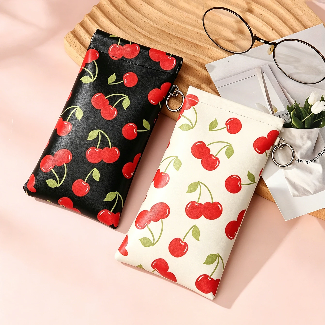 귀여운 체리 프린트 선글라스 파우치(키링 포함) 부드러 - Travel Accessories Pouch For Women 리뷰 및 가격