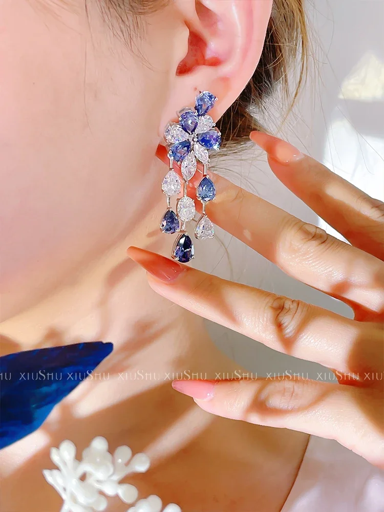 New Water Drops Flower Earrings for Women 925 Sterling Silver Luxury Versatile and Small Design Wedding Jewelry Wholesale