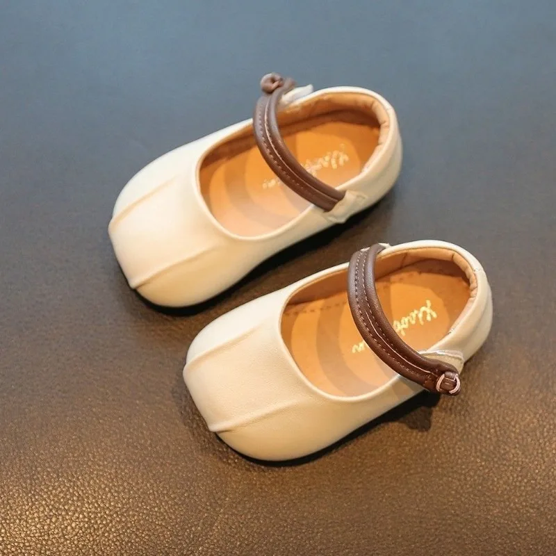 

Детские кожаные туфли «Принцесса» 2026: Новые, простые, с мягкой подошвой, модные, нескользящие, для девочек, для первых шагов, для вечеринок