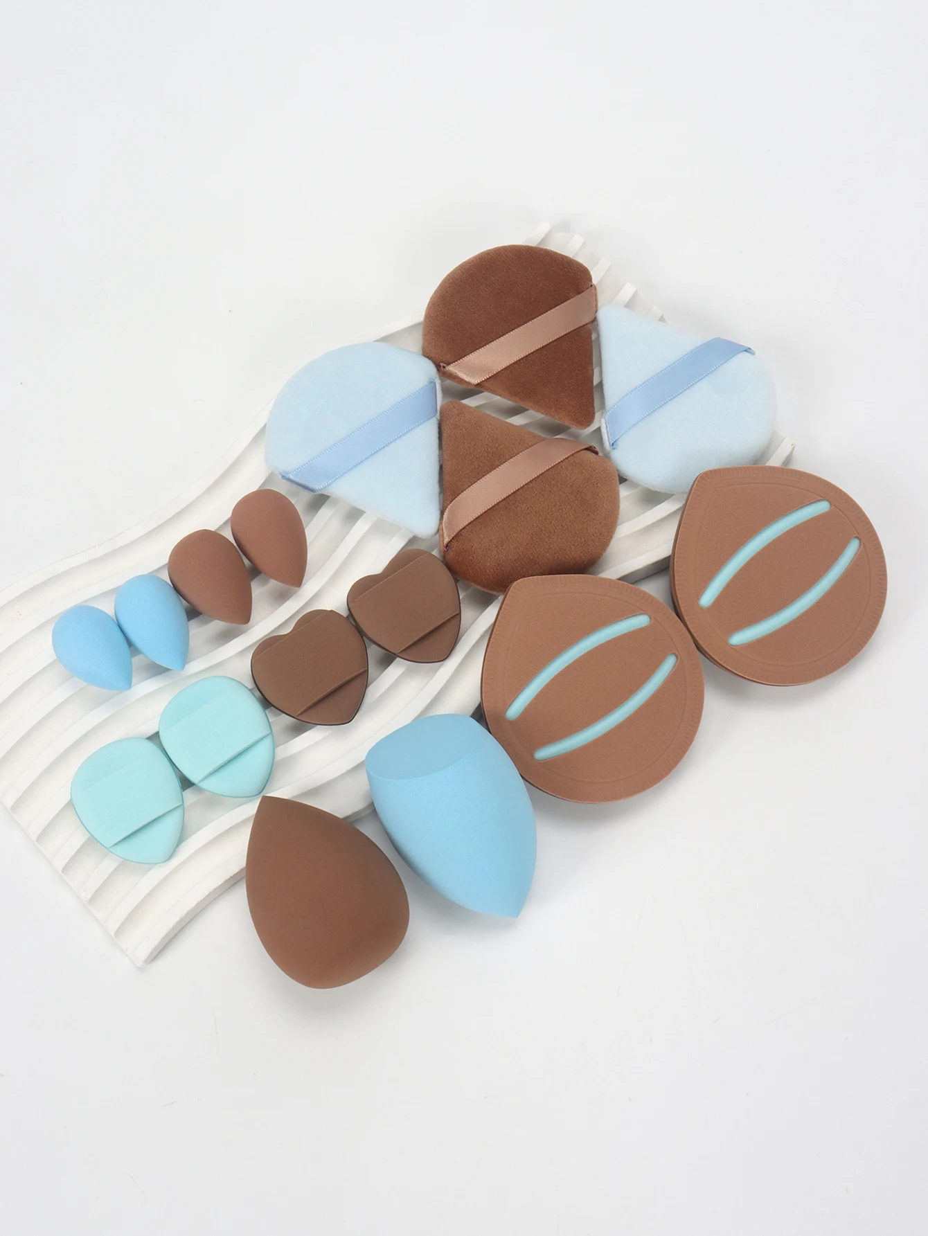 Keluli 16-delige set, breidt zich bij water blootgesteld, kan zowel nat als droog worden gebruikt, geschikt voor alle huidtypes