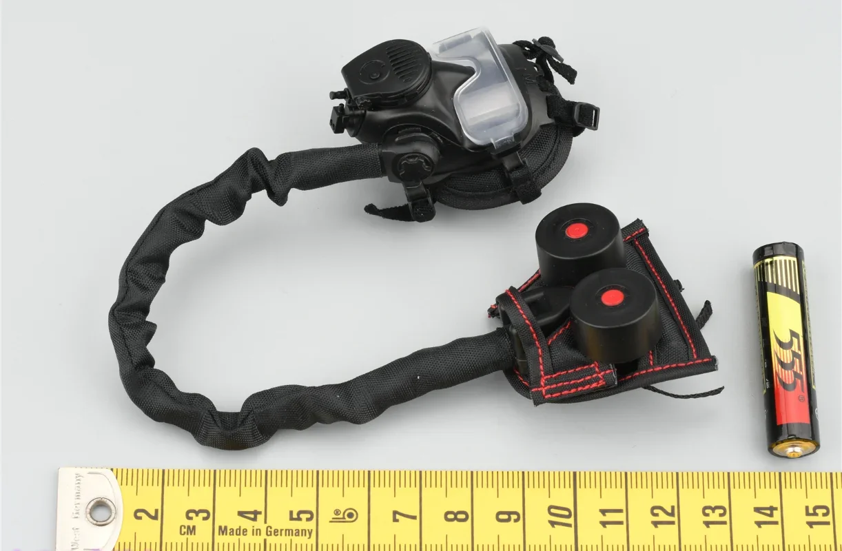 

Easy&Simple 1/6 Scale Soldier Gas Mask Model for 12" ES XP001 ZERT