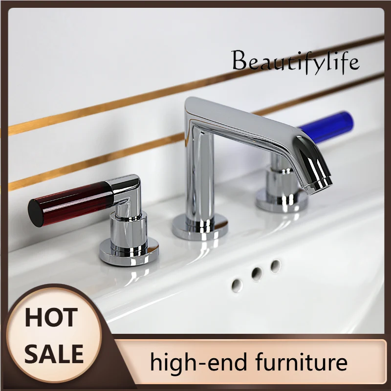 

Новый высококачественный классический кухонный смеситель с двумя ручками и тремя отверстиями, полностью медный, с хрустальными элементами