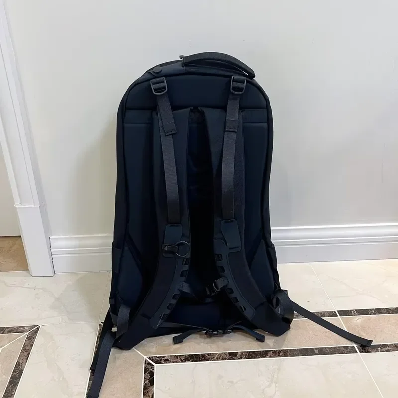 The new outdoor travel backpack hiking and riding 22L unisex waterproof large-capacity nylon curved shoulder strap is the