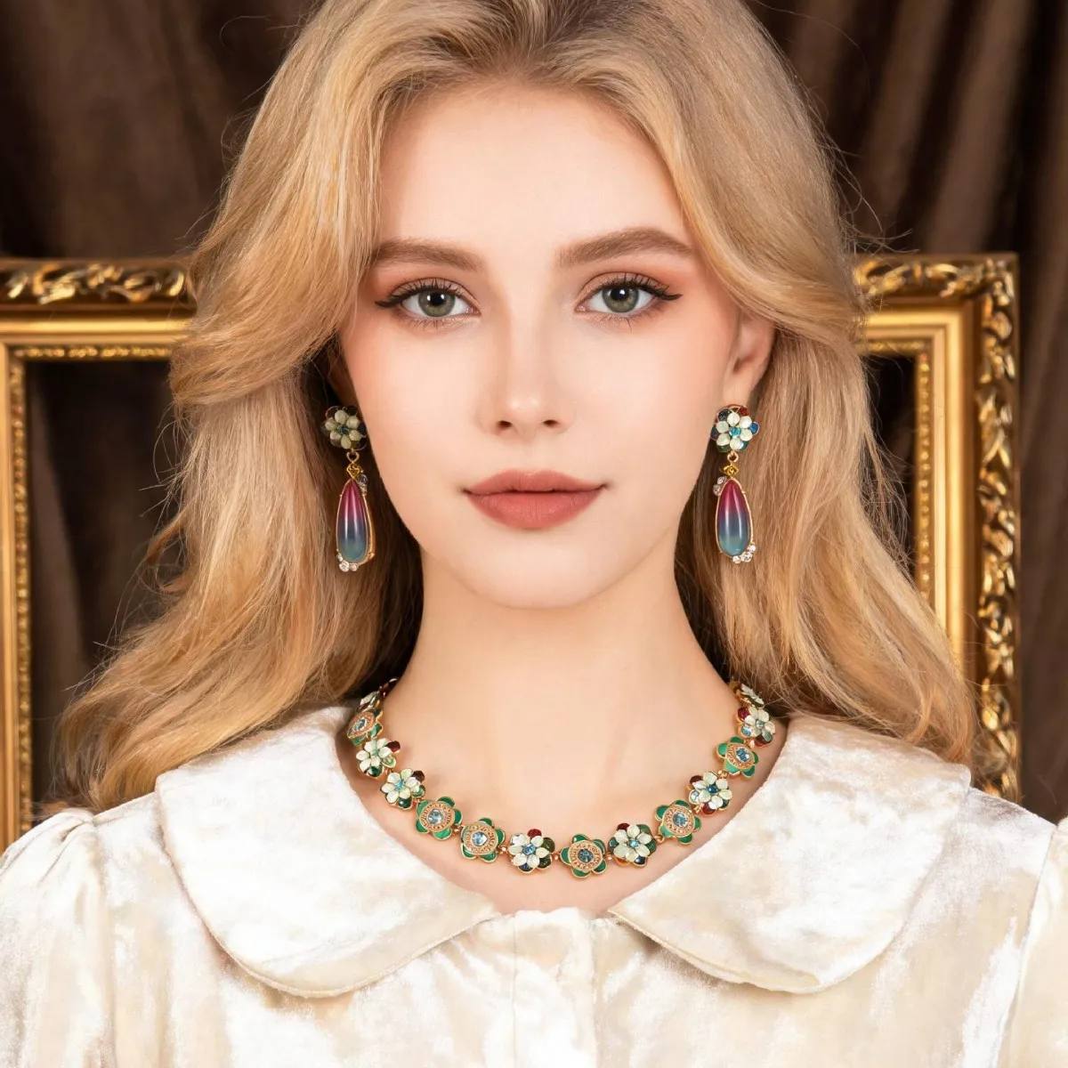 Vintage Zircon Jewelry Set for Women 2026 European And American High-End Light Luxury Earrings And Necklace Combo