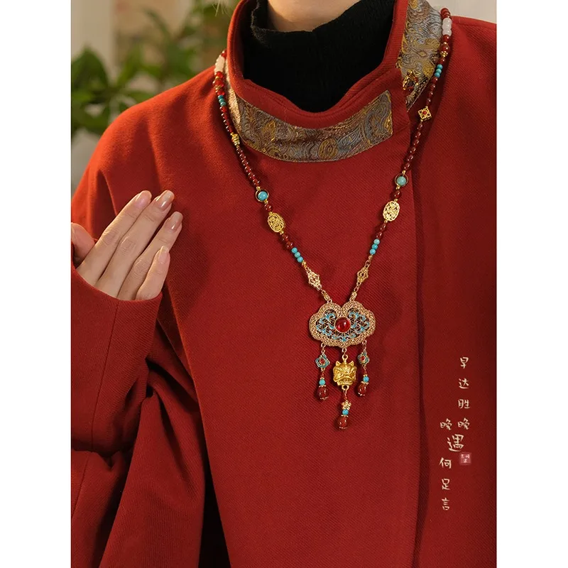 New Chinese Style Protective Lock Bei Yun Red Long Ying Luo Tassel Necklace for Women Vintage Ethnic Hanfu Adjustable Necklace