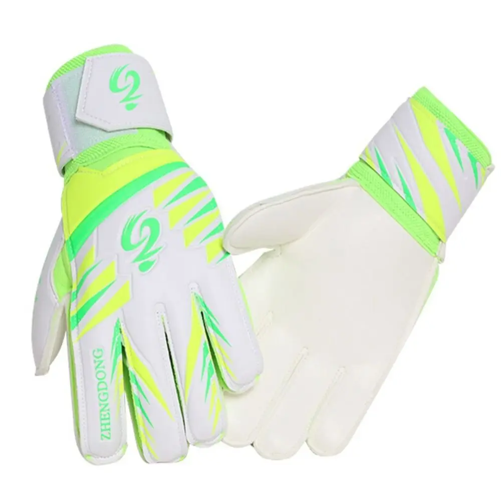 1 Pair of Wear-resistant Football Gloves Anti-slip Excellent Goalkeeper Training Gloves Thick Latex Non-Slip