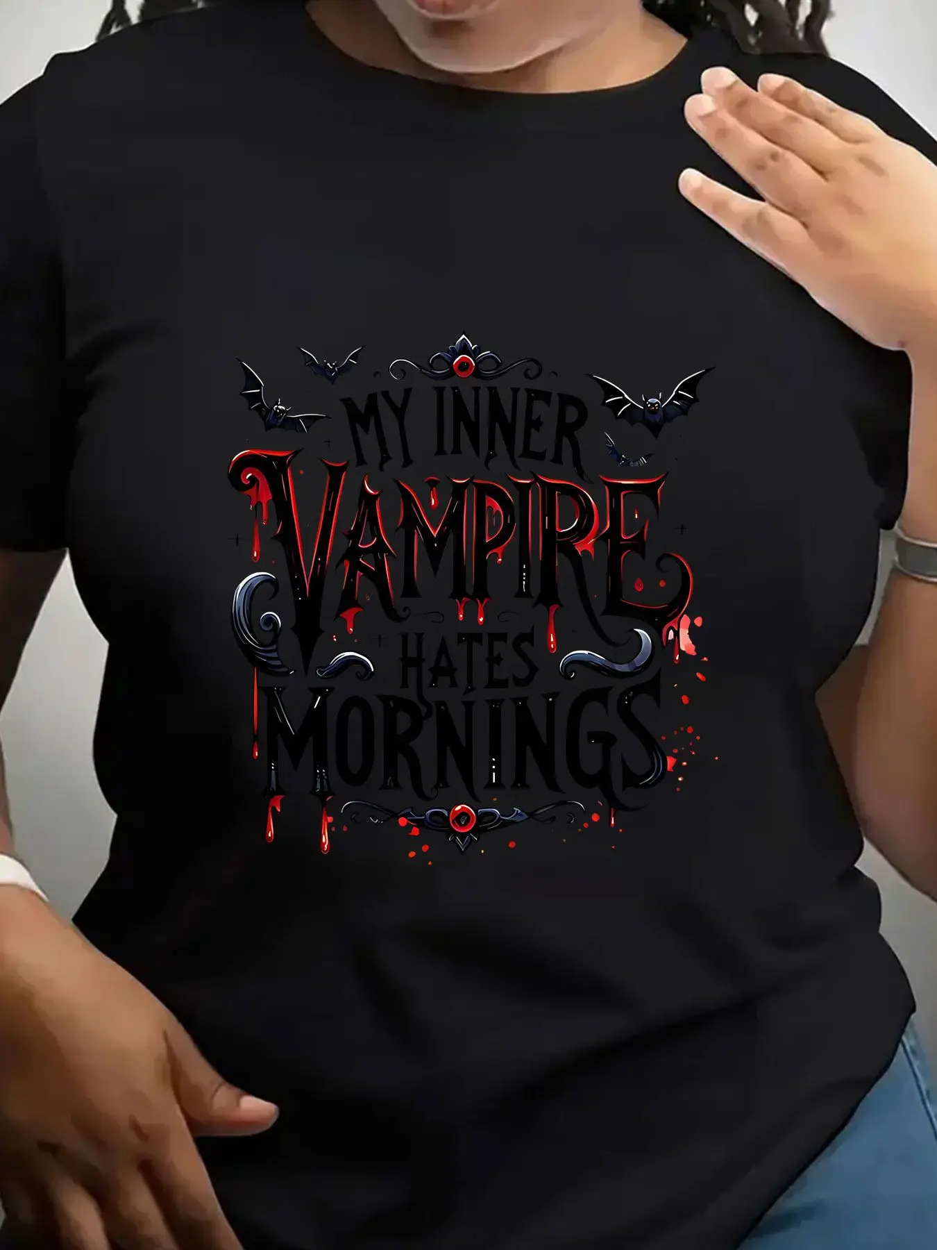 Women's Trendy Crew Neck T-Shirt My Inner Vampire Hates Mornings Suitable for Casual Sportswear