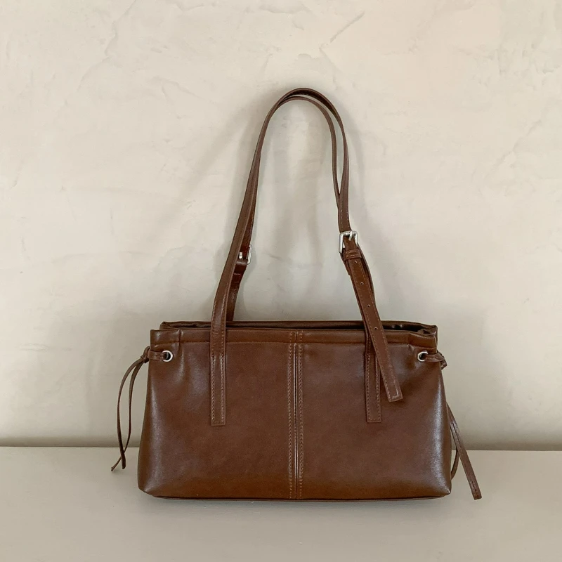 

Luxury Simple and Versatile Tote Bags for Women High Quality Casual and Texture Shoulder Bags Spacious Vintage Storage Bags