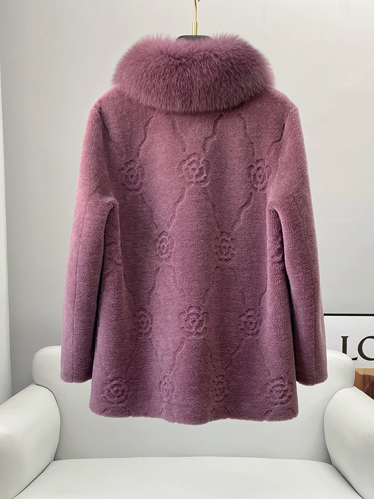 Anti season middle-aged and elderly granular velvet fur  coat,  fur collar, mother sheep shearing velvet coat,