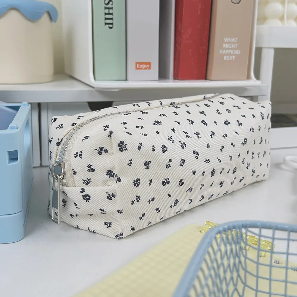 INS Floral Print Pen Bag Simple Cute Pencil Case Large Capacity Multifunctional Canvas Pen Box Desktop Stationery Organizer