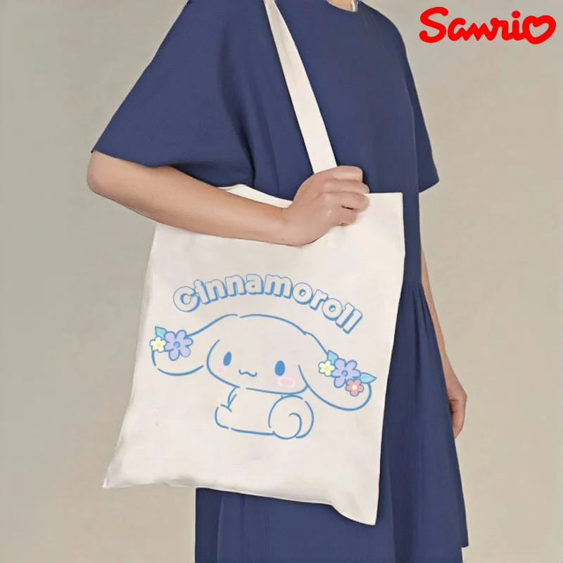 

1 шт. Милая холщовая сумка через плечо с цветочным принтом и надписью Cinnamoroll, многоразовая повседневная сумка-тоут для студентов с милым мультяшным дизайном