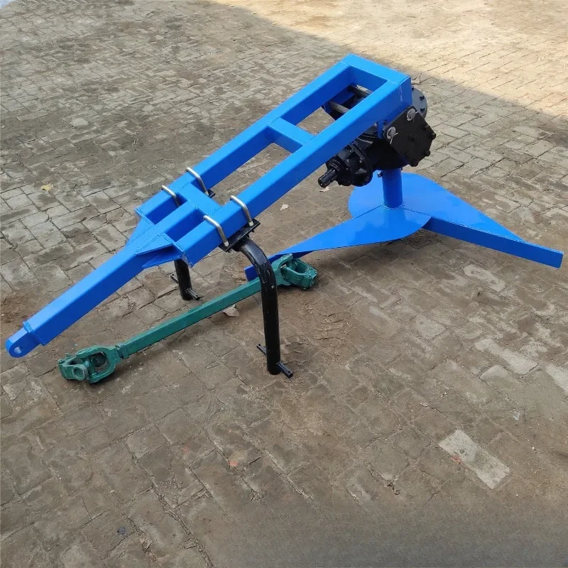 Four-wheel rear farmhouse fertilizer organic fertilizer sprinkler, with serrated teeth and high efficiency