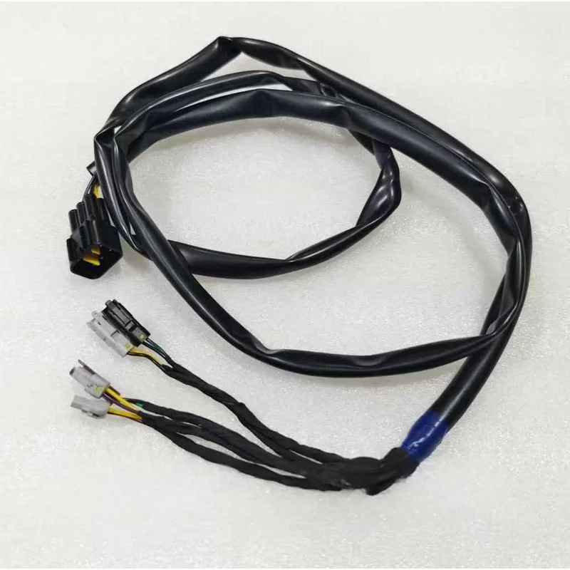 Tail Light Adapter Wiring Harness For QJMOTOR SRV600 QJ600‑12B‑12D Motorcycle Rear Brake Turn Signal Lamp Cable Connector