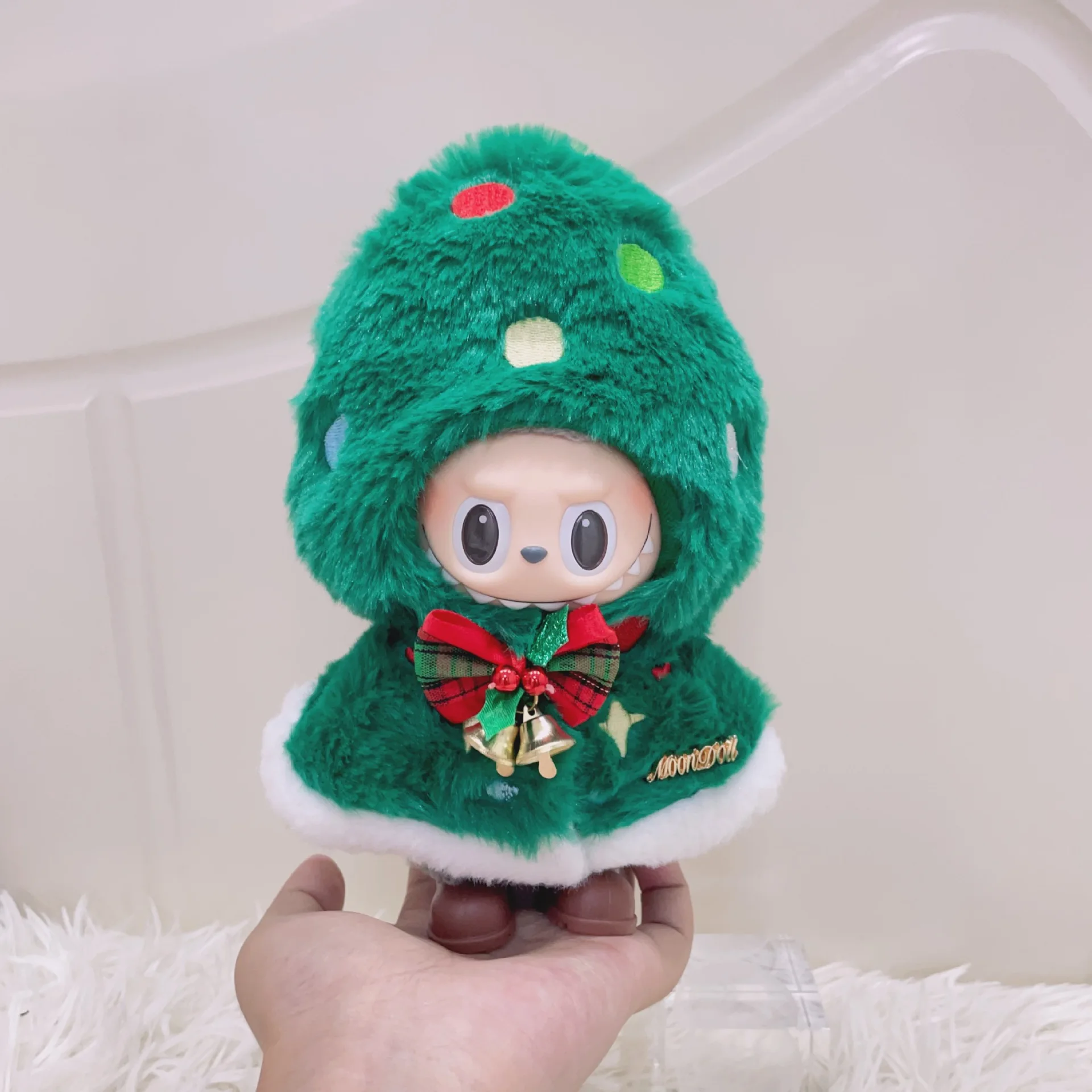 ل 15/17 سنتيمتر دمى Labubu لطيف الأخضر شجرة عيد الميلاد كيب بذلة صغيرة Labubu أفخم الدمى 3.0 تصميم Diy بها بنفسك اللعب اكسسوارات هدية