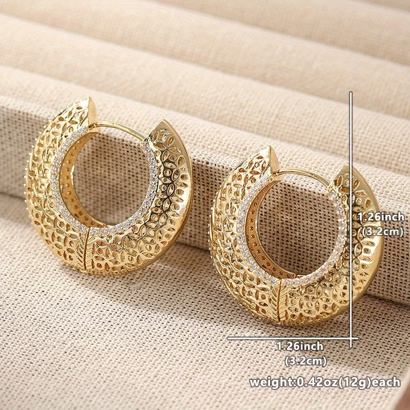 Goldene, runde, hohle Kupfer-Ohrringe für Damen, modisch, für den täglichen Gebrauch, Schmuckaccessoires, Geburtstage für Mädchen, Weihnachtsgeschenke – Detail 4
