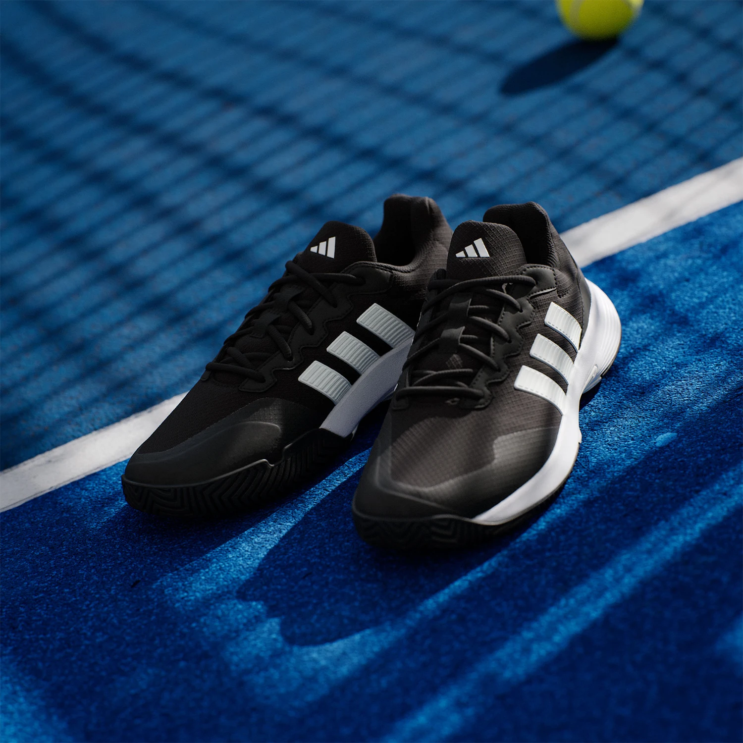 

Оригинальные мужские дышащие спортивные теннисные кроссовки Adidas GAMECOURT 2 KI0780
